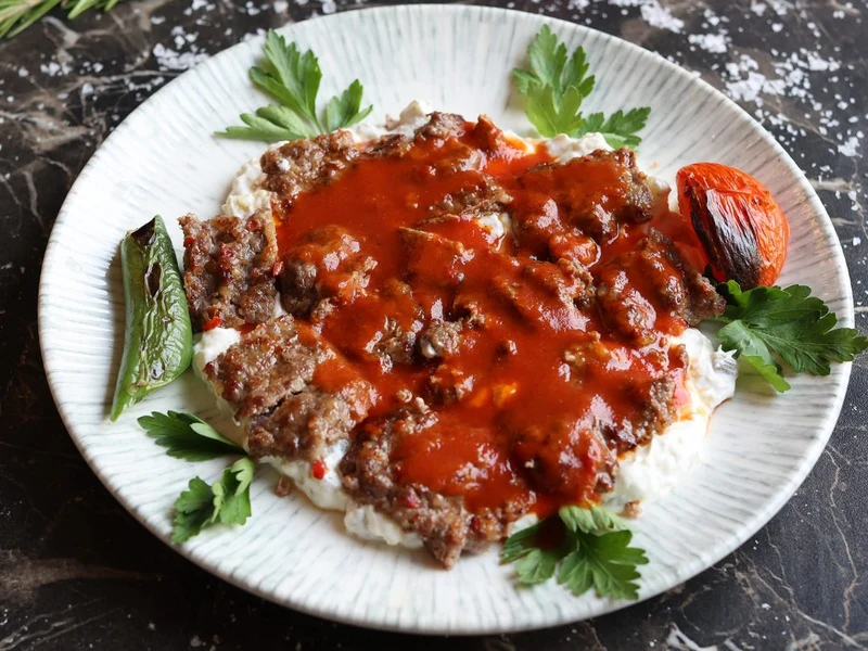Alinazik (Lamb with Eggplant Puree)